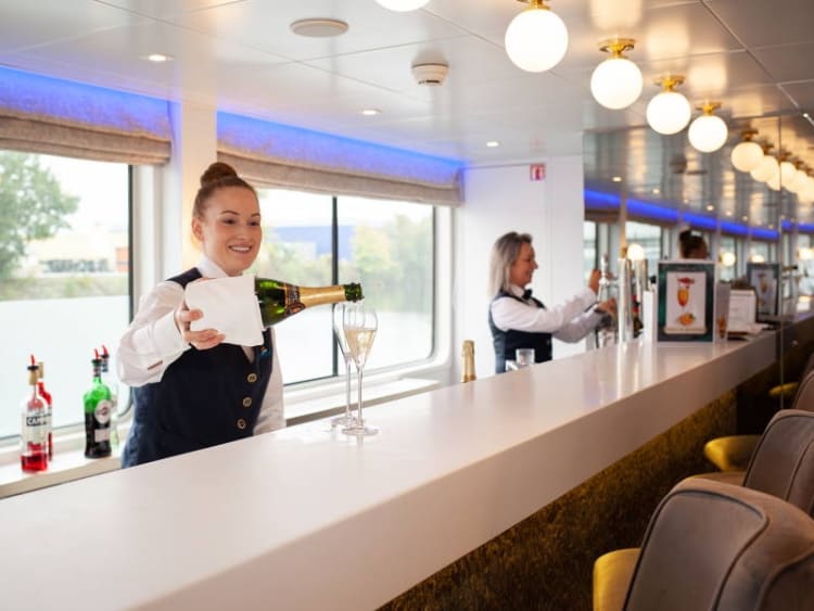 CroisiEurope - Victor Hugo - Bild 12