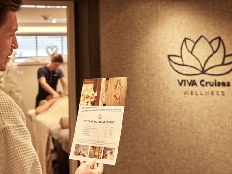 VIVA TWO: Spabereich mit Massageraum