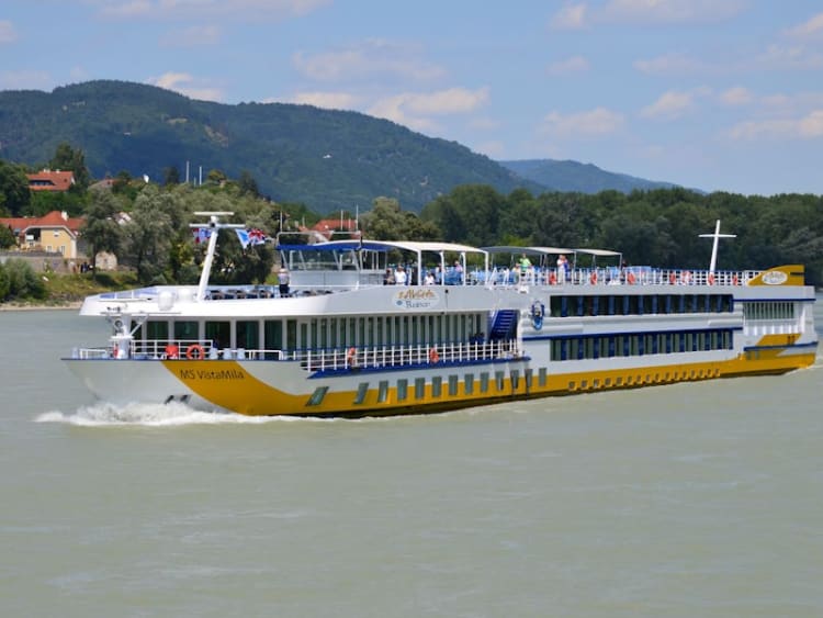 Chervona Ruta - VistaMilla - Bild 1