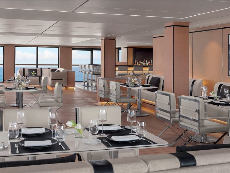 Ritz Carlton Yacht Collection - Evrima - Bild 12