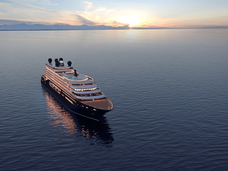 Ritz Carlton Yacht Collection - Luminara - Bild 3