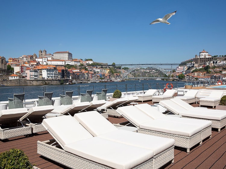 Uniworld River Cruises - S&atilde;o Gabriel - Bild 3