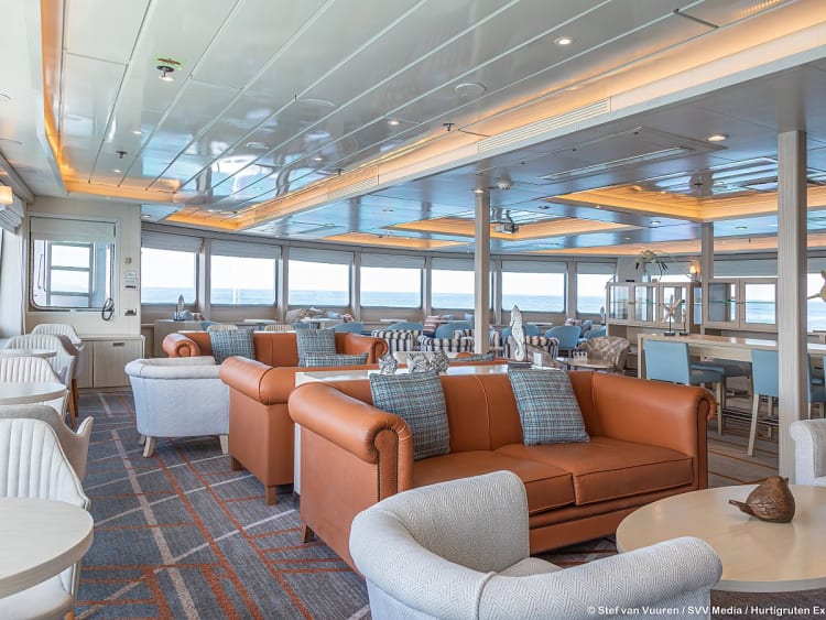 HX Expeditions - Santa Cruz ll - Image 7