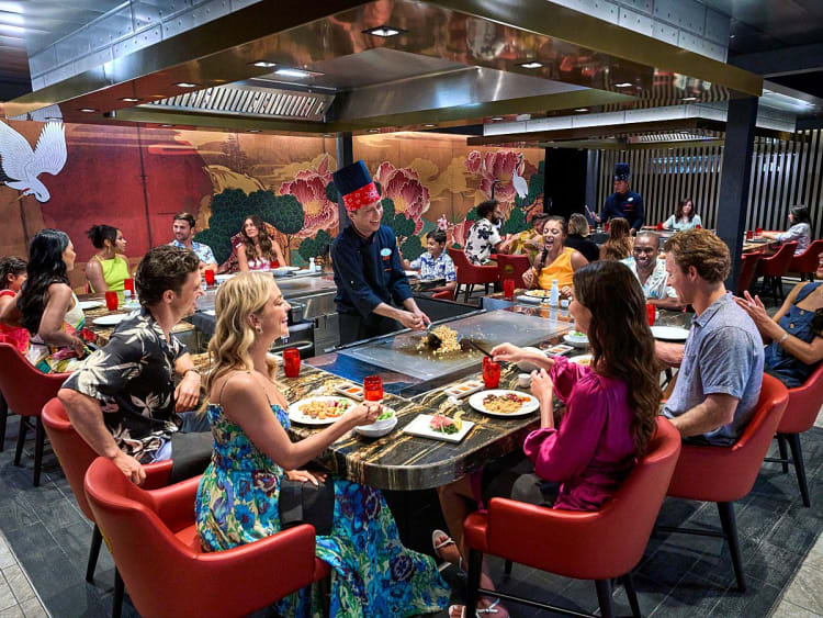 Royal Caribbean Int. - Utopia of the Seas - Image 11