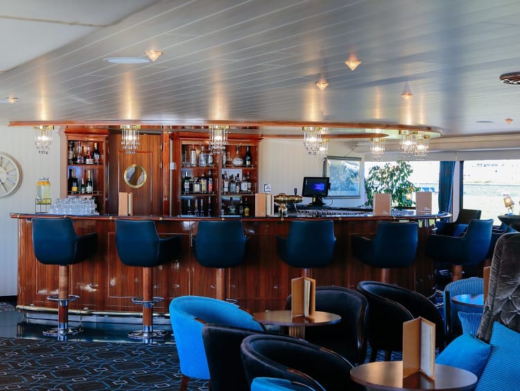 Crucemundo Shipping AG - VistaGracia - Bild 5