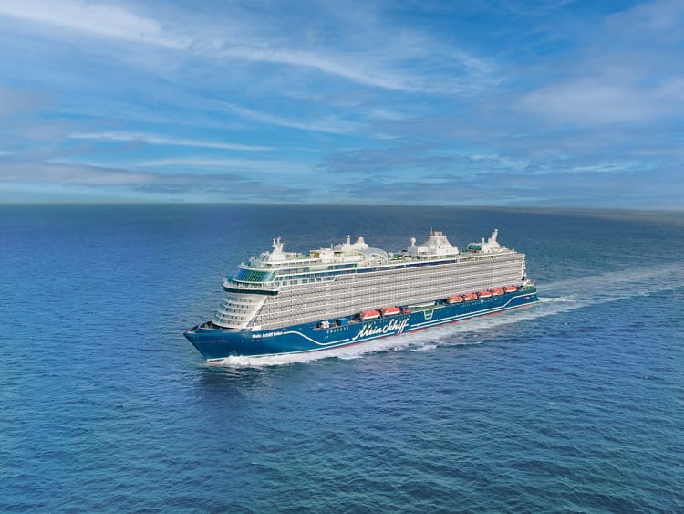 Mein Schiff Relax: Au&szlig;enansicht