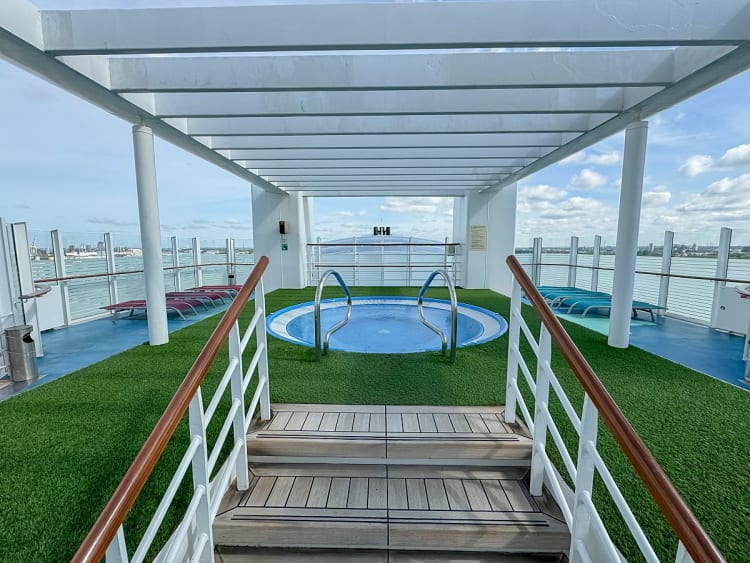 AIDAprima: Whirlpool