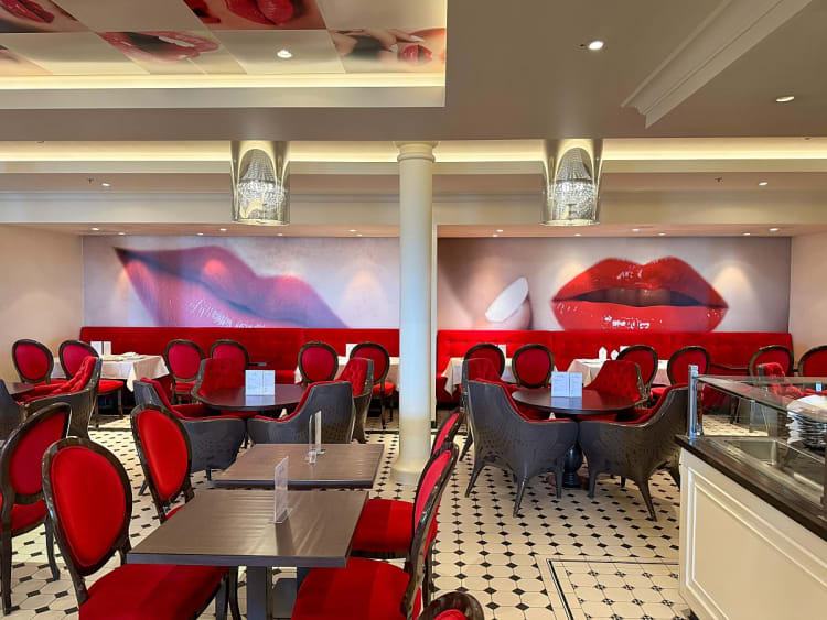 AIDAprima: Restaurant French Kiss