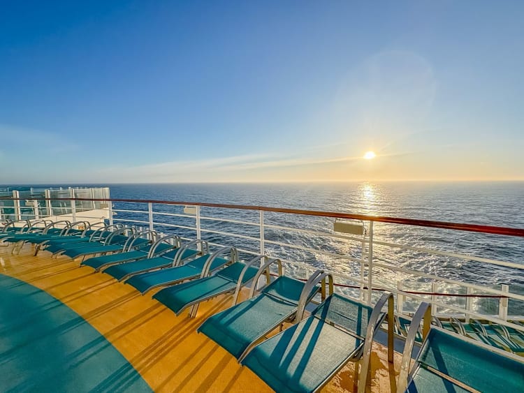 AIDAprima: Sonnendeck