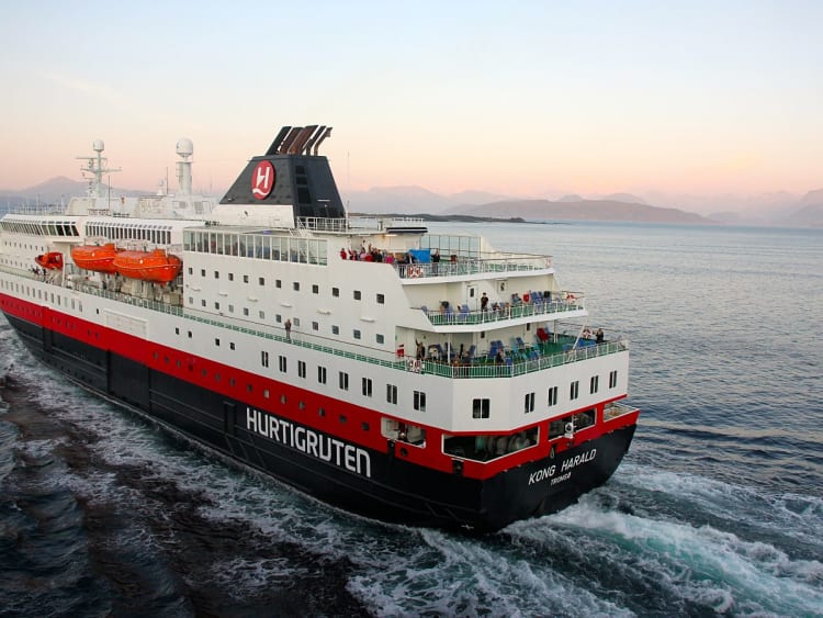 Kong Harald: entlang der Postschiffroute