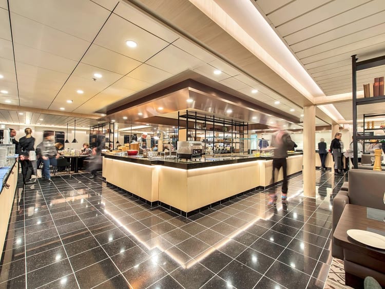 Kong Harald: Buffetbereich im Hauptrestaurant
