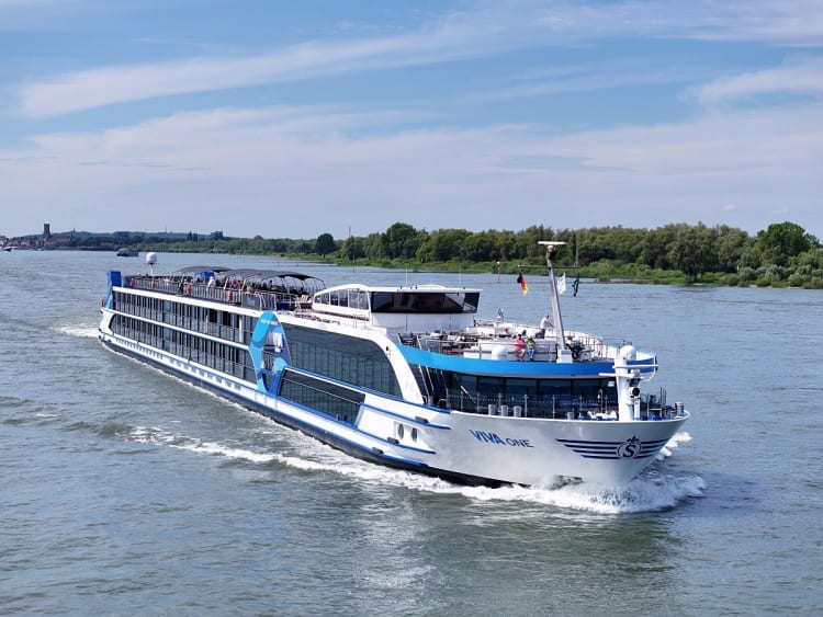 VIVA ONE: Schiff Aussenansicht