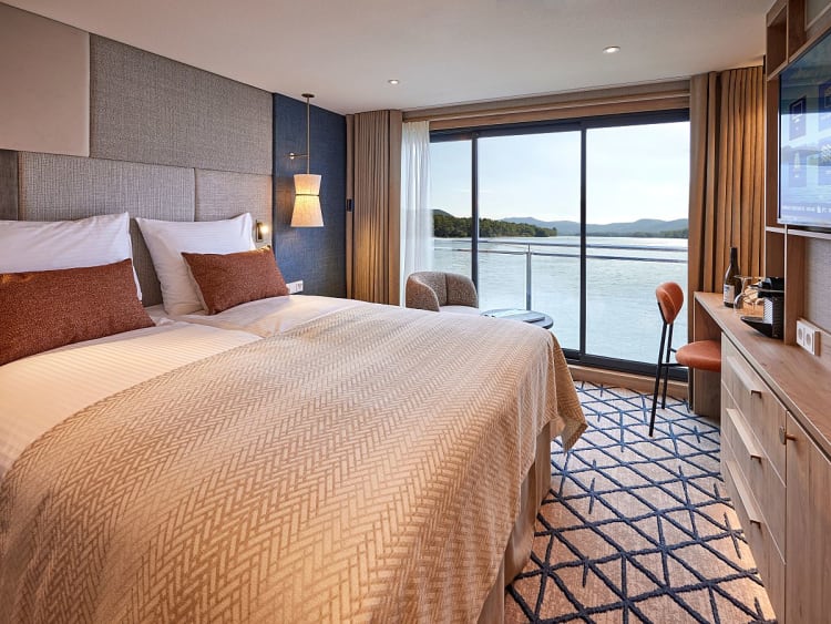 VIVA TWO: Balkonkabine