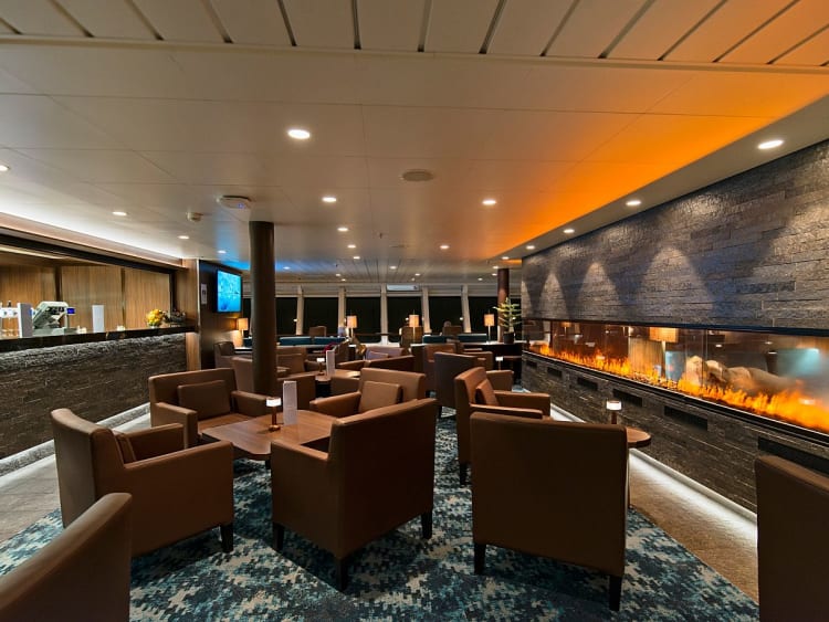 Richard With: Explorer Bar