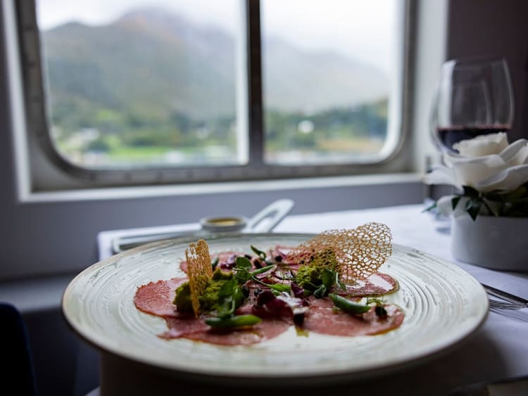 Richard With: &Agrave; la Carte Restaurant