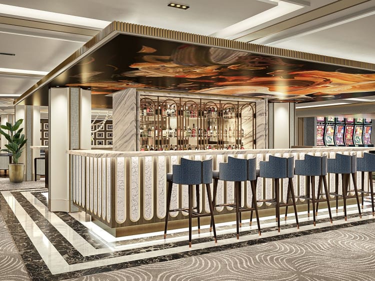 Seven Seas Prestige: Atrium mit Bar