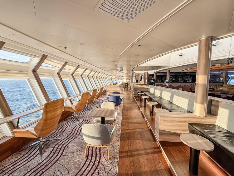 Finnmarken: 1893 Bar mit Panoramalounge