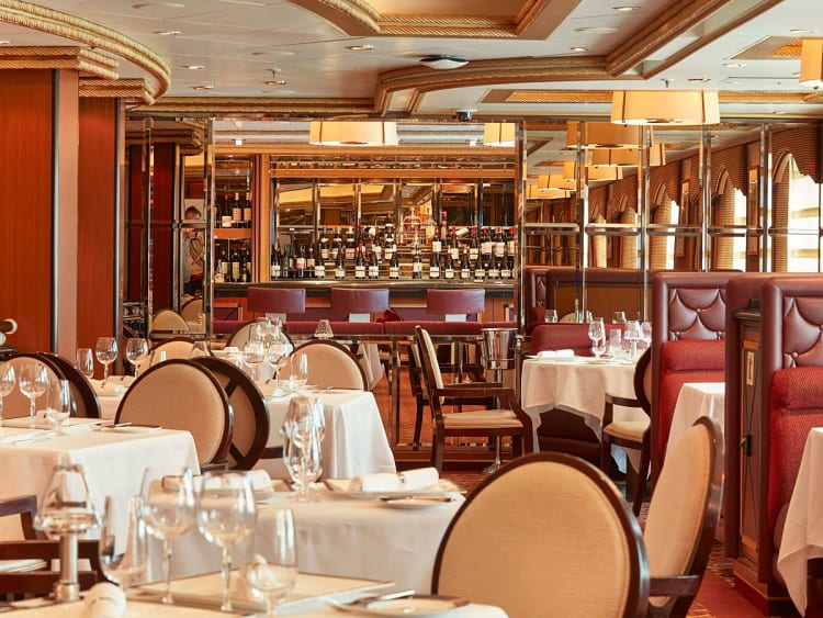 Queen Victoria: Verandah Restaurant auf Deck 2