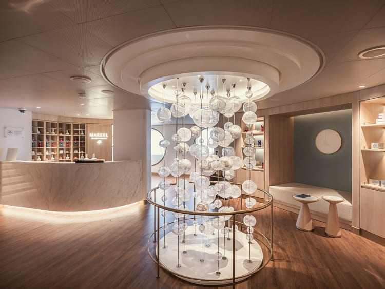 Queen Anne: Mareel Spa auf Deck 1 Eingangsbereich