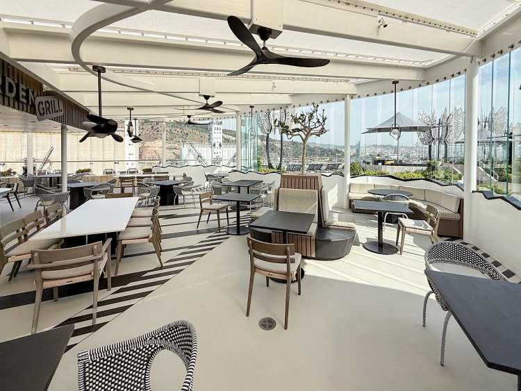 Celebrity Ascent: Rooftop Garden Grill