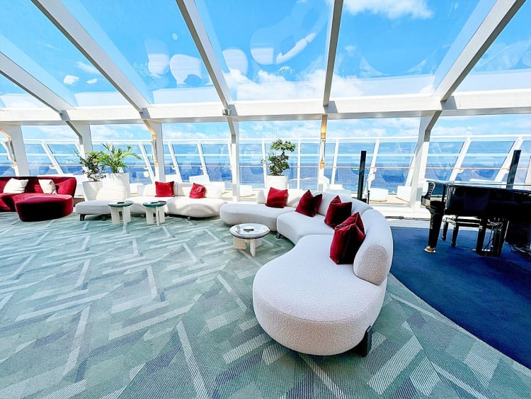 MSC World Europa: Yacht Club Top Sail Lounge