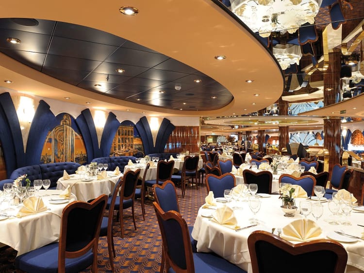 MSC Poesia: Le Fontane Restaurant