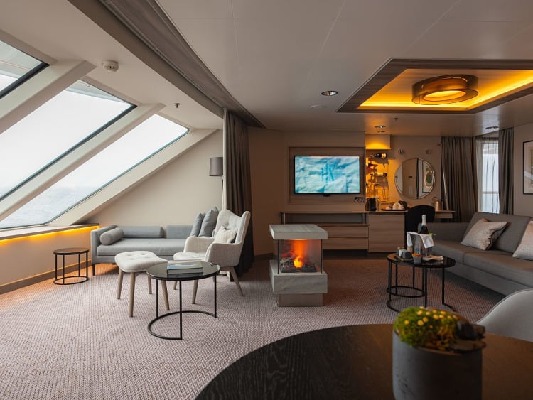 Roald Amundsen: Expedition Suite Kategorie MA