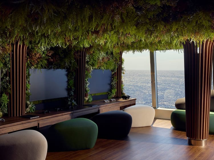 EXPLORA I: Nautilus Club f&uuml;r Jugendliche und Kinder auf Deck 11