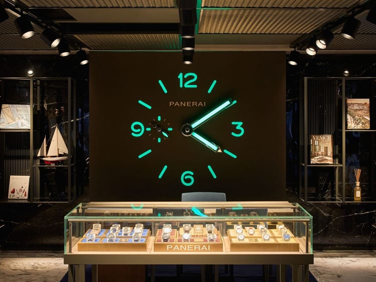 EXPLORA II: Shops auf Deck 4