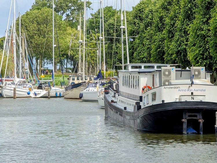 Anna van Aemstel: Au&szlig;enansicht Anna van Aemstel