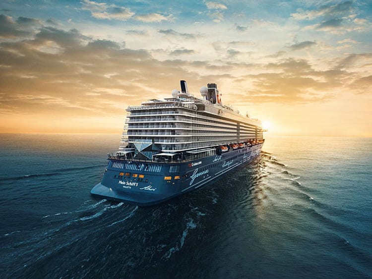 Mein Schiff 5: Au&szlig;enansicht Heck