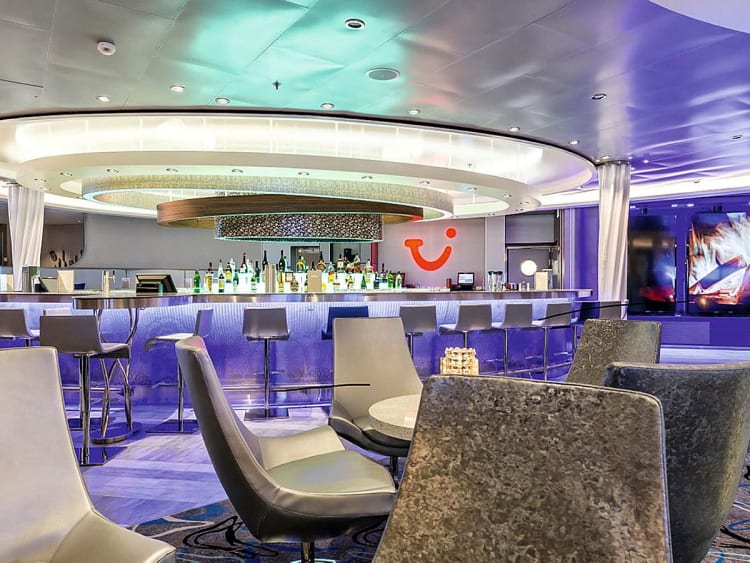 Mein Schiff 5: Tui Bar Deck 4