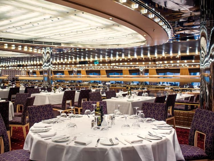 Costa Diadema: Restaurant Adularia