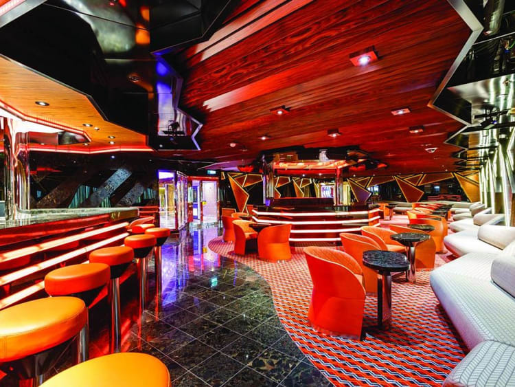 Costa Diadema: Piano Bar Principe Nero Deck 5