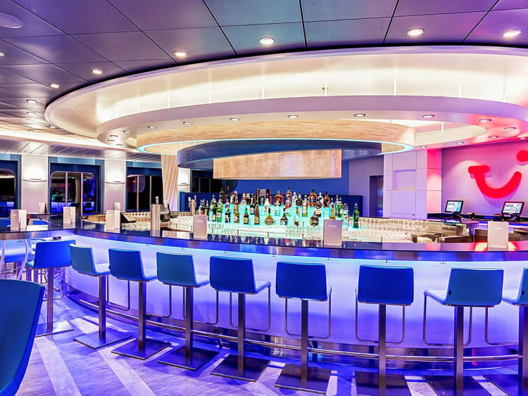 Mein Schiff 2: TUI Bar Deck 4