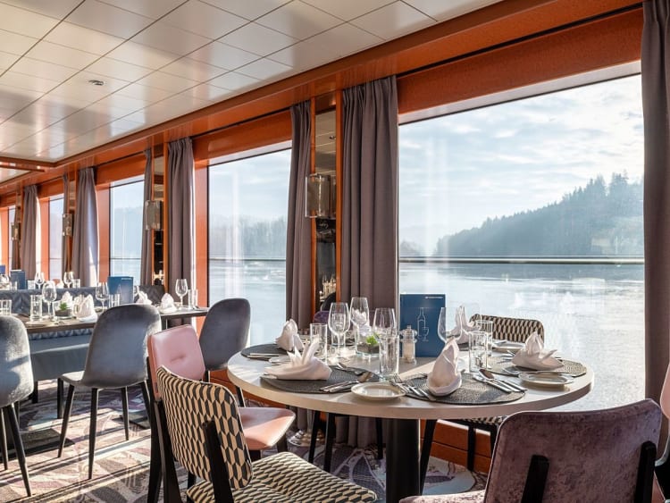 STARLING FLEET - Viktoria - Picture 3