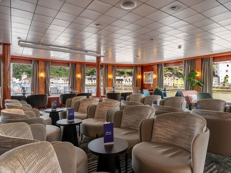 KD Cruise Services Ltd. - Bellejour - Foto 4