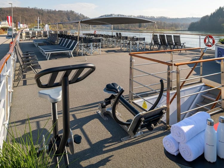 KD Cruise Services Ltd. - Bellejour - Foto 7