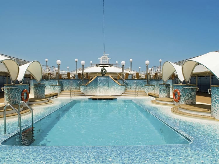 MSC Musica: La Spiagga Pool Area 