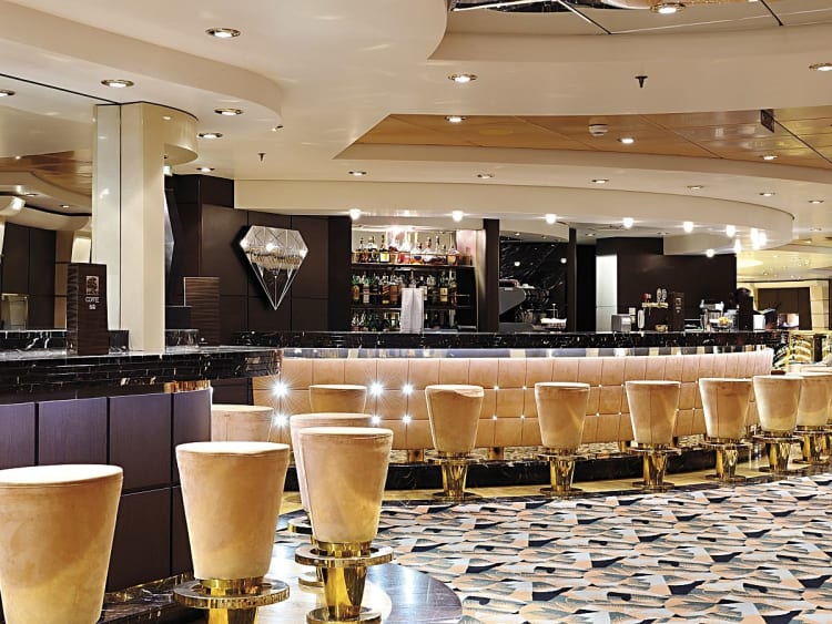 MSC Musica: The Diamond Bar Deck 6