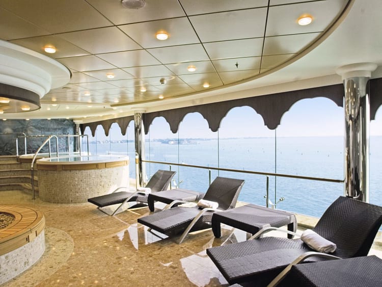 MSC Musica: MSC Aurea SPA bath f&uuml;r die G&auml;ste der Aurea Erlebniswelt Deck 13