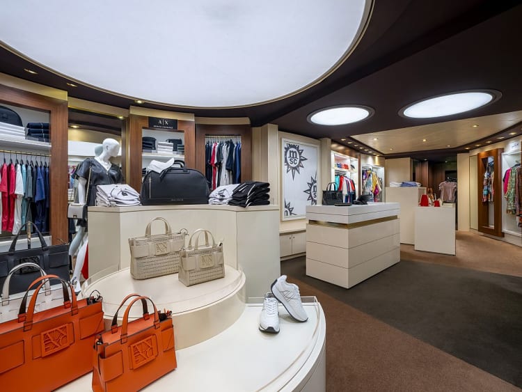 MSC Splendida: Fashion Shop Deck 7