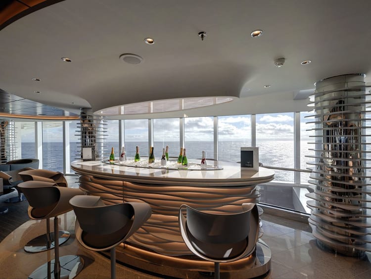 MSC Seaside: Champagne Bar Deck 7