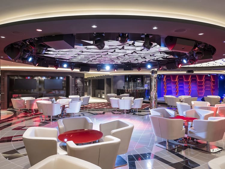 MSC Virtuosa: Virtuosa Bar & Lounge Deck 6
