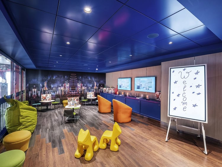 MSC Virtuosa: MSC Teens Lab Deck 18