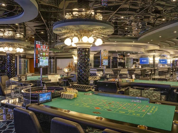 MSC Divina: Casin&ograve; Veneziano Deck 6