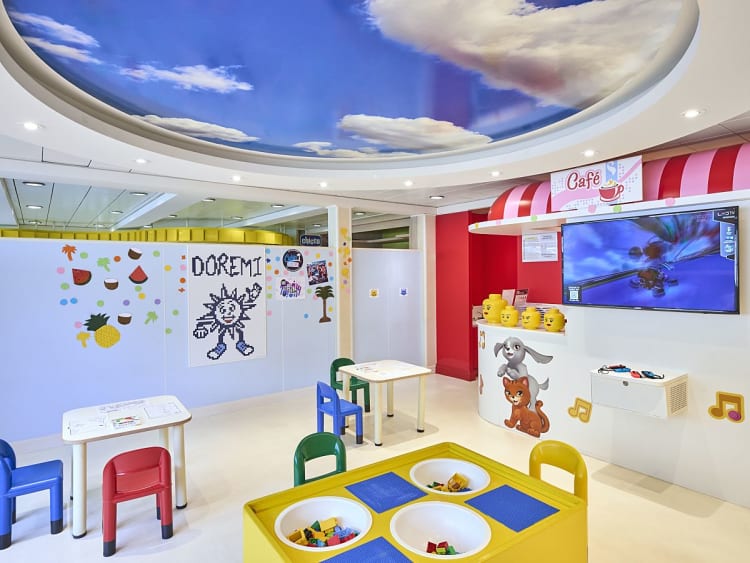 MSC Cruises - MSC Armonia - Image 26