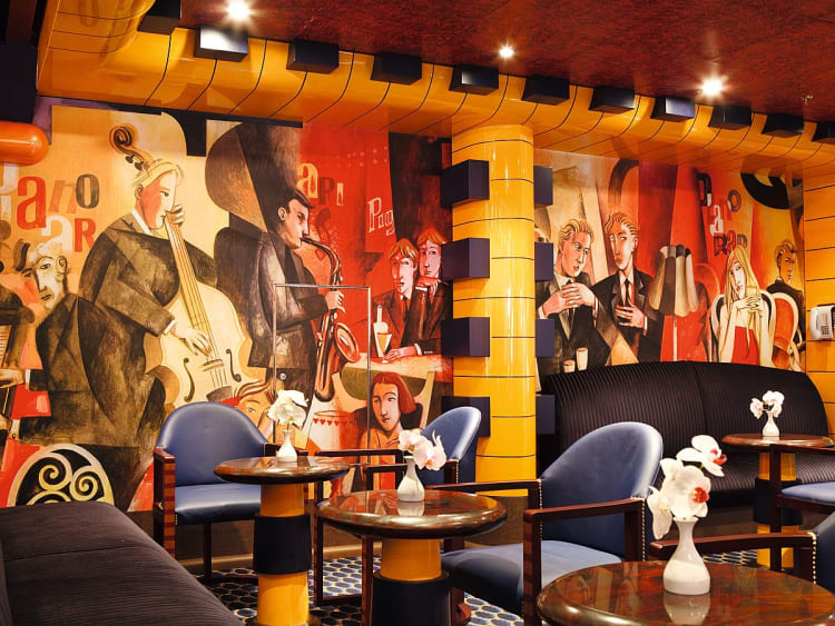 Costa Pacifica: Rick's Piano Bar Deck 5