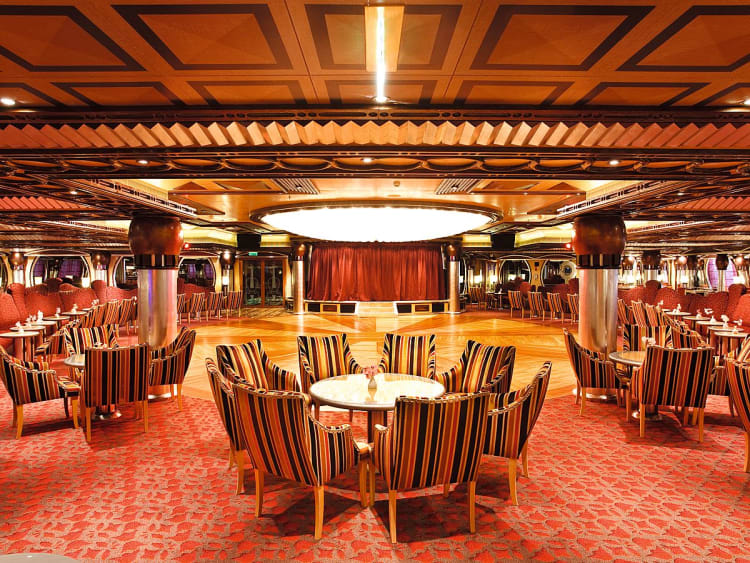 Costa Pacifica: Grand Bar Rhapsody Deck 5