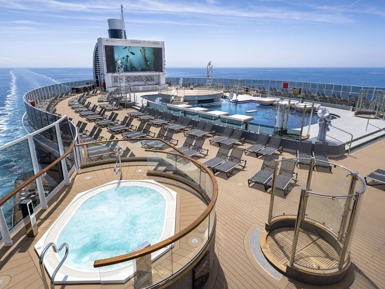 MSC Seashore: Long Island Pool